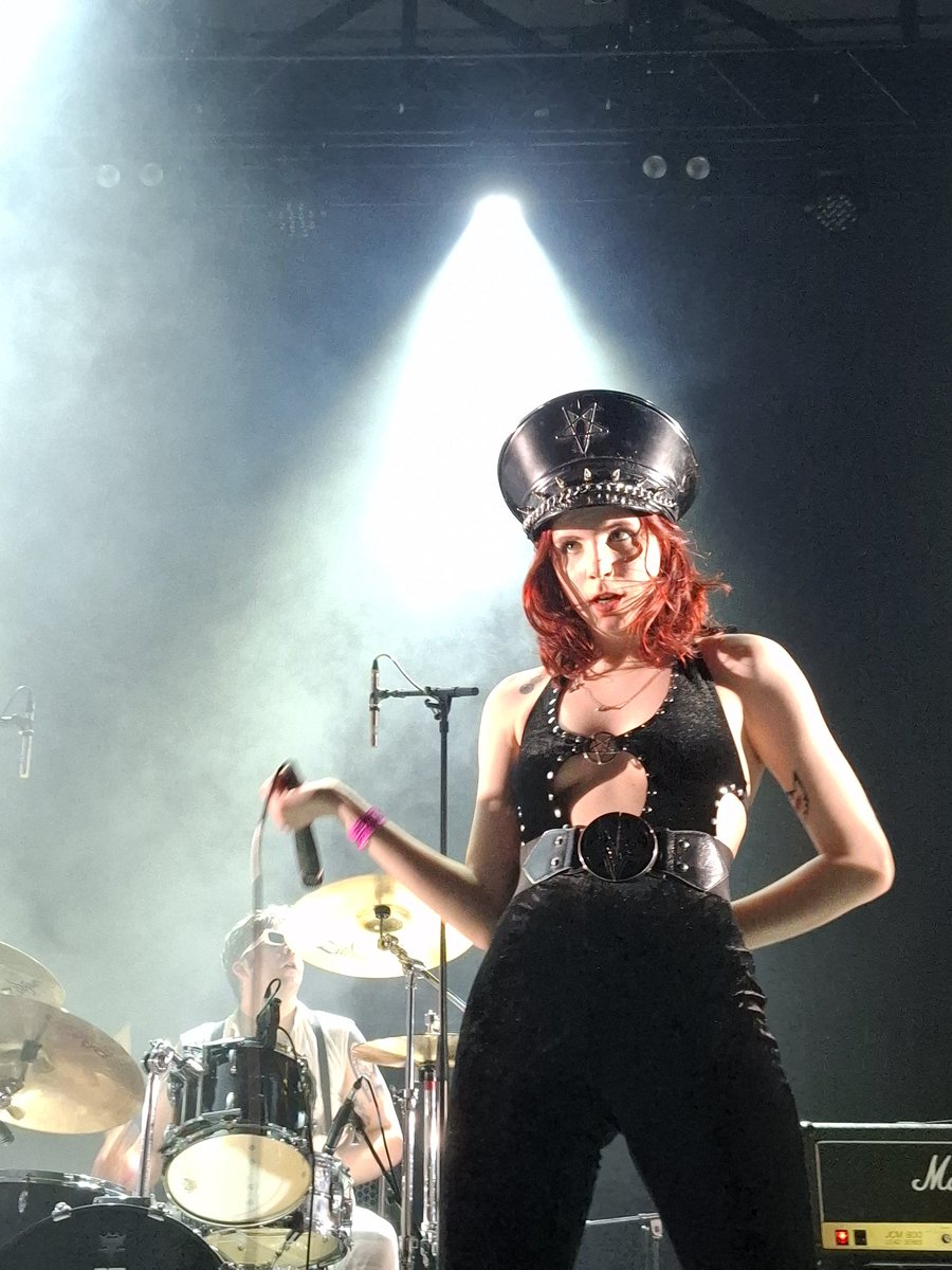 gepo1303's tweet photo. Deaf Devils yesterday in Het Depot, Leuven (B).

Superb performance... Just WOW! 🔥🕺🤘

Go and see them live if you can. 🙏

#DeafDevils #Punk #HetDepot @HetDepot https://t.co/Kl718ArDlC