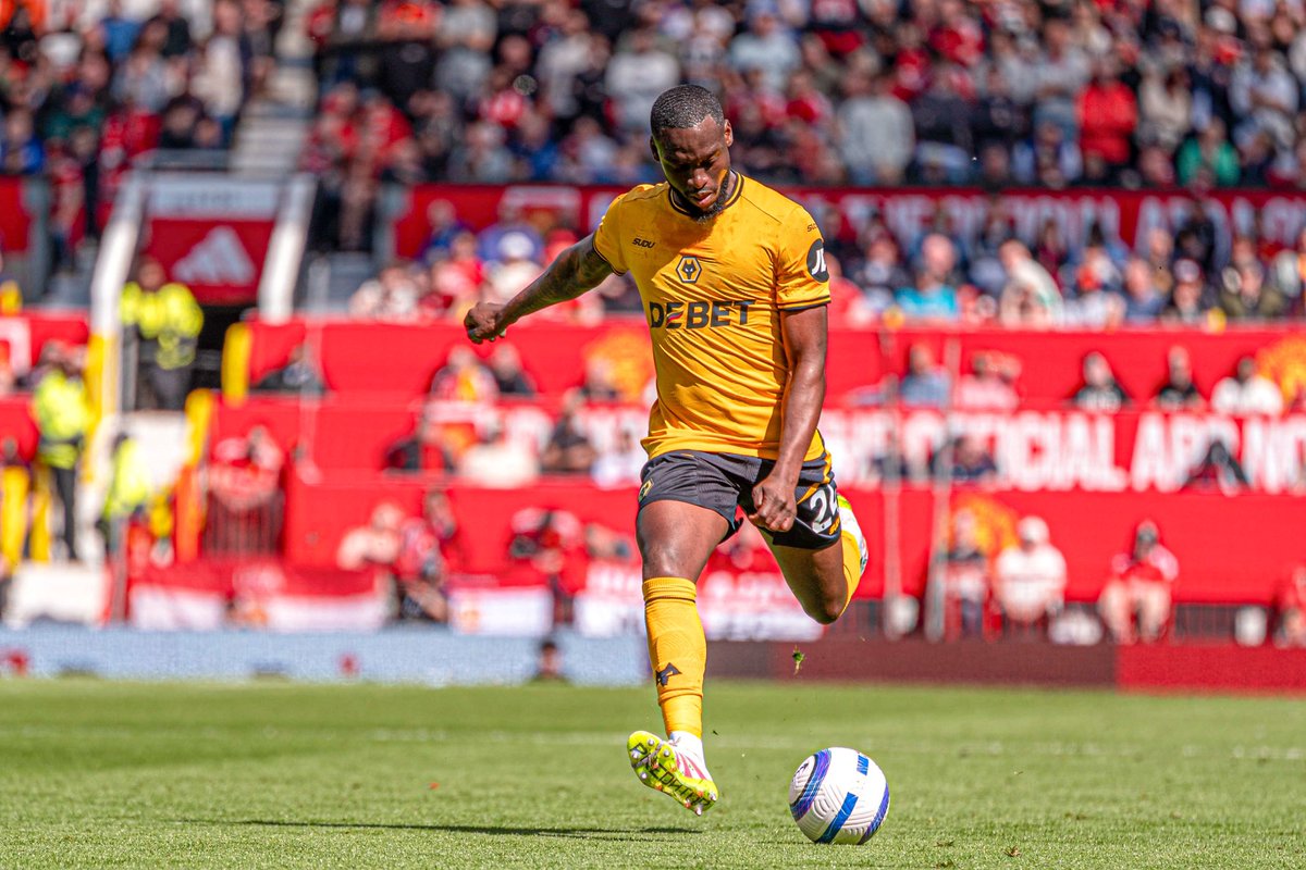 Toti Gomes 💫 tweet media