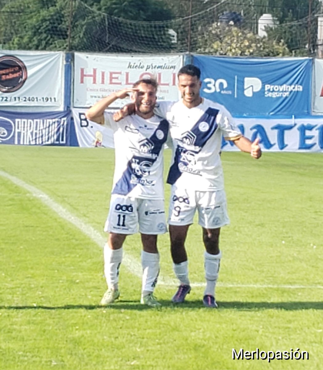 MerlopasionOK's tweet photo. Alexander Meza metió el 2-0 de Deportivo Merlo ante Excursionistas a los 19 minutos del primer tiempo.

Vamos Merlo!!! https://t.co/7biGey0kJr