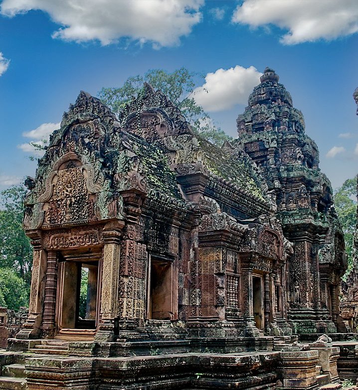 Un par de recuerdos de cuando vivía en Asia, ambos de un viaje a Siem Reap, Camboya.