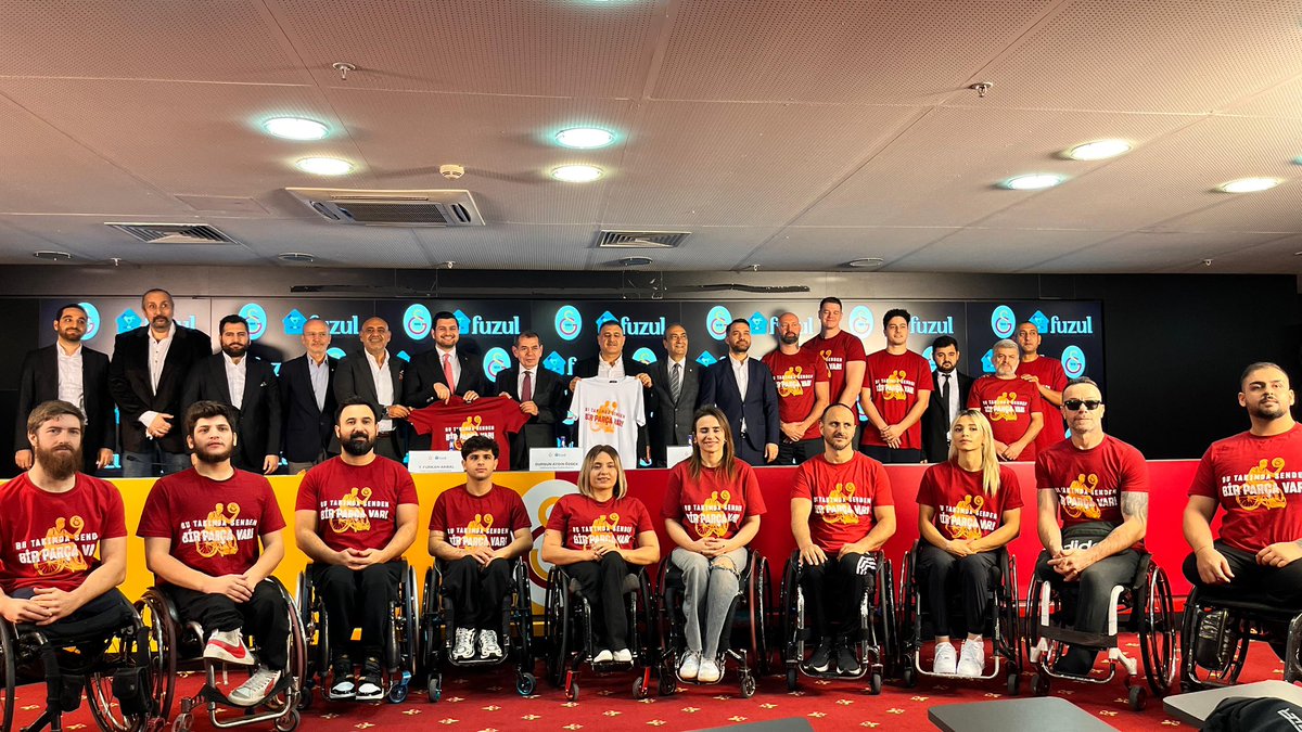 Yunus Furkan AKBAL (@furkanakbal) on Twitter photo Harikasınız Engelsiz Aslanlar
<a href="/GSBasketbol/">Galatasaray Basketbol</a> ♥️💛
Sponsoru olmaktan gurur duyduğumuz Galatasaray Fuzul Tekerlekli Basketbol Takımımız, namağlup tamamladığı sezonu playoff’ta şampiyonlukla taçlandırdı!
Bu sadece bir kupa değil;
azmin, emeğin ve inancın ödülü.
Engel tanımayan Harikasınız Engelsiz Aslanlar
<a href="/GSBasketbol/">Galatasaray Basketbol</a> ♥️💛
Sponsoru olmaktan gurur duyduğumuz Galatasaray Fuzul Tekerlekli Basketbol Takımımız, namağlup tamamladığı sezonu playoff’ta şampiyonlukla taçlandırdı!
Bu sadece bir kupa değil;
azmin, emeğin ve inancın ödülü.
Engel tanımayan