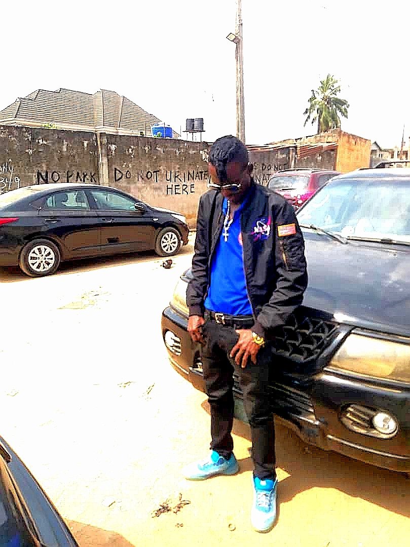 Atta boy,still in d mood of "Prayer".Happy Easther to all my fans,friends and well wishers.