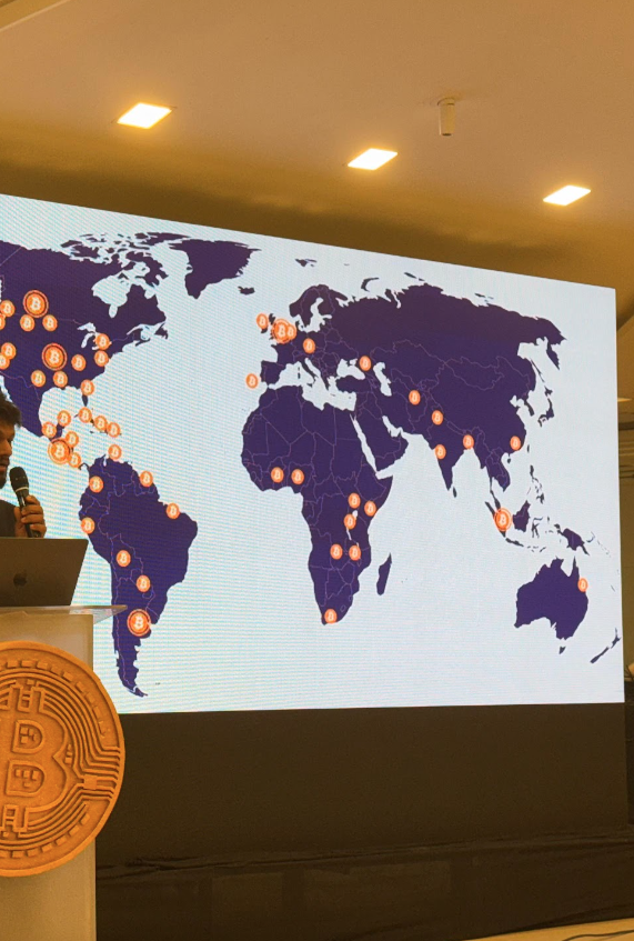 bitshala_org's tweet photo. We closed just how we opened. With fire.🔥
@plebstogether brought the focus back to why BitPlebs exists!
The vibes. The vision. It isn't just about education.
Its a movement to build the parallel world.
This BitPlebs was a seed. We will continue to grow it. Coming back soon🌾 https://t.co/VnVqdtDsm5