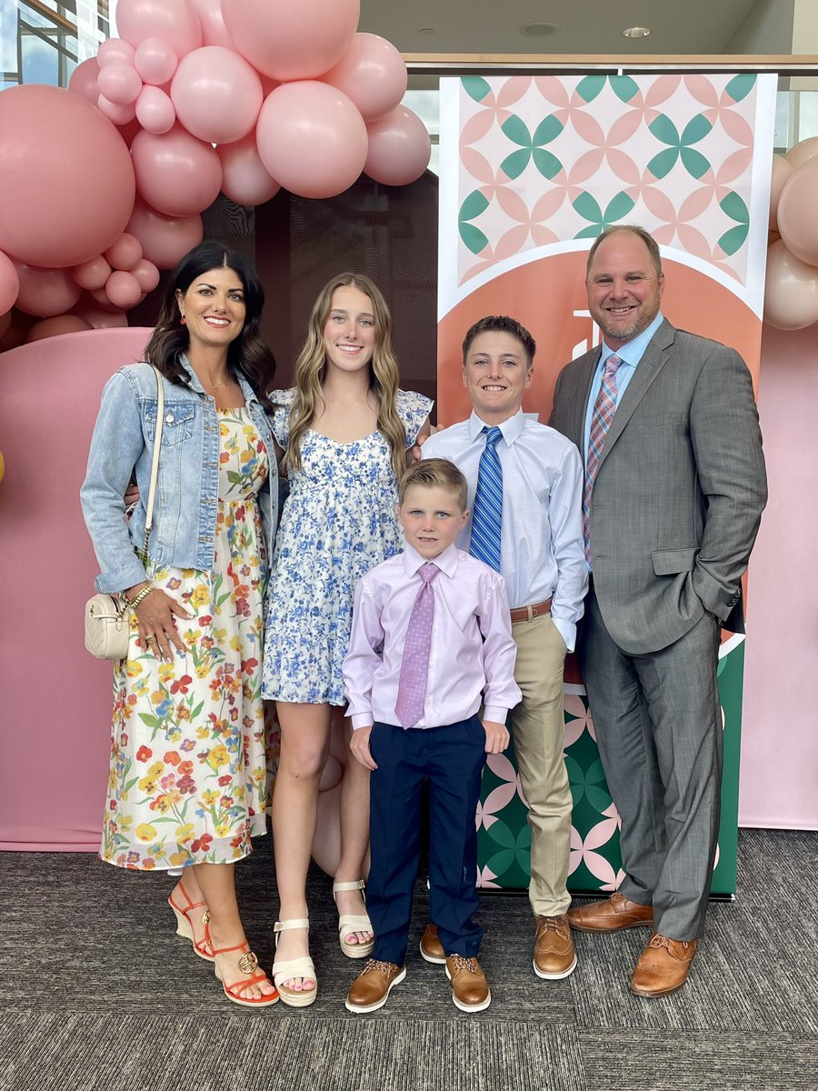 HadleeHunt2027 (@hadleehunt10) on Twitter photo Happy Easter from my family to yours!! Thank you Jesus for dying on the cross for our sins!! ✝️ Happy Easter from my family to yours!! Thank you Jesus for dying on the cross for our sins!! ✝️
