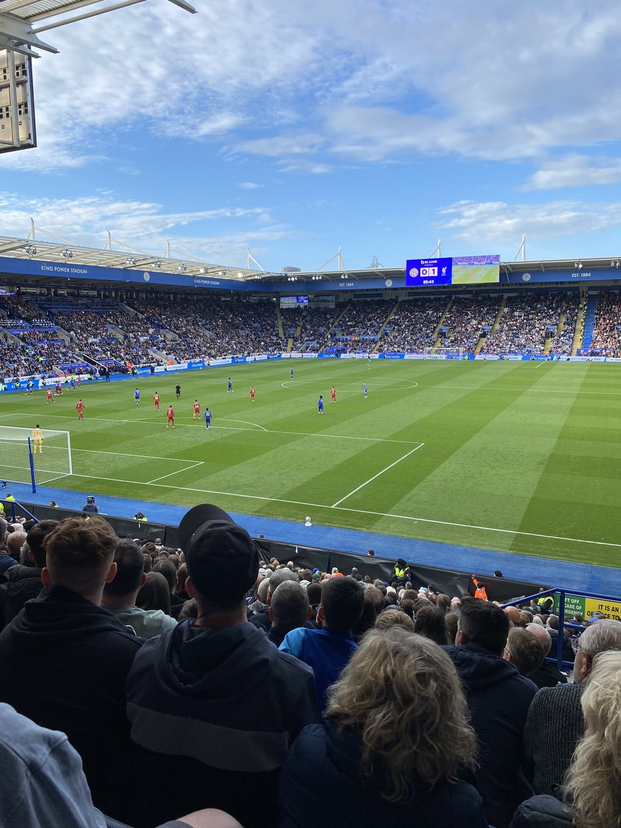 LouGLCFC's tweet photo. Straight back down… 💙 #lcfc https://t.co/RrIhr11tZe