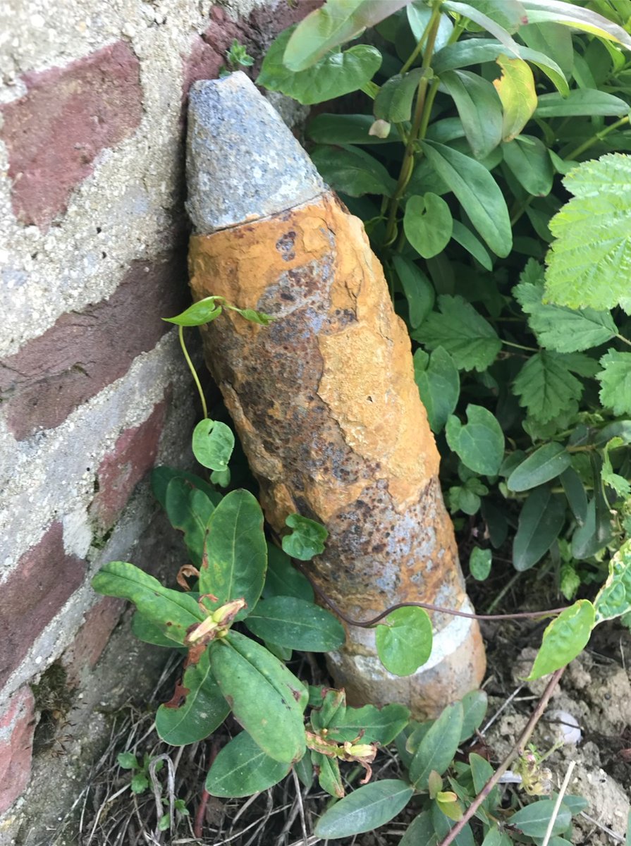 Triangle Cemetery Moeuvres with a little present at the pointy end.