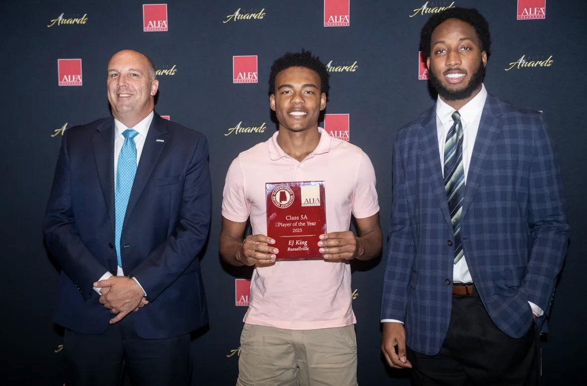 Alabama 5A basketball player of the year
#blessed <a href="/PrepHoopsAL/">Prep Hoops Alabama</a> <a href="/ExpoHoops/">Expo Hoops</a> <a href="/HoopSeenAL/">HoopSeen Alabama</a>