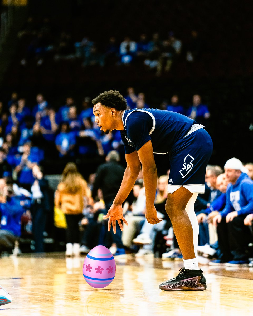 PeacocksMBB's tweet image. Happy Easter from us to you!
#StrutUp ๐ฆ | #ToughAintEnough