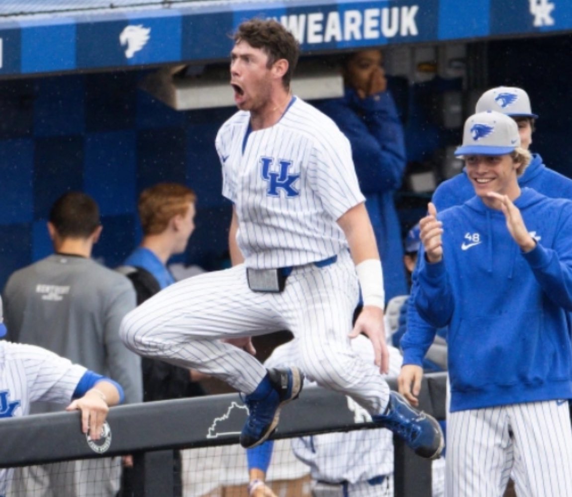 Red Cup Kentucky (@kentuckyredcup) on Twitter photo THEYRE HITTING THE EXITS IN TENNESSEE THEYRE HITTING THE EXITS IN TENNESSEE