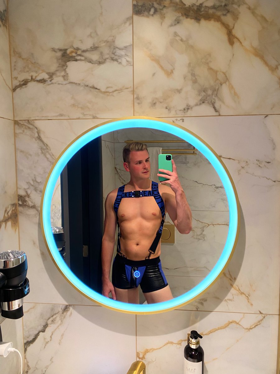 Raf Van Puymbroeck tweet media