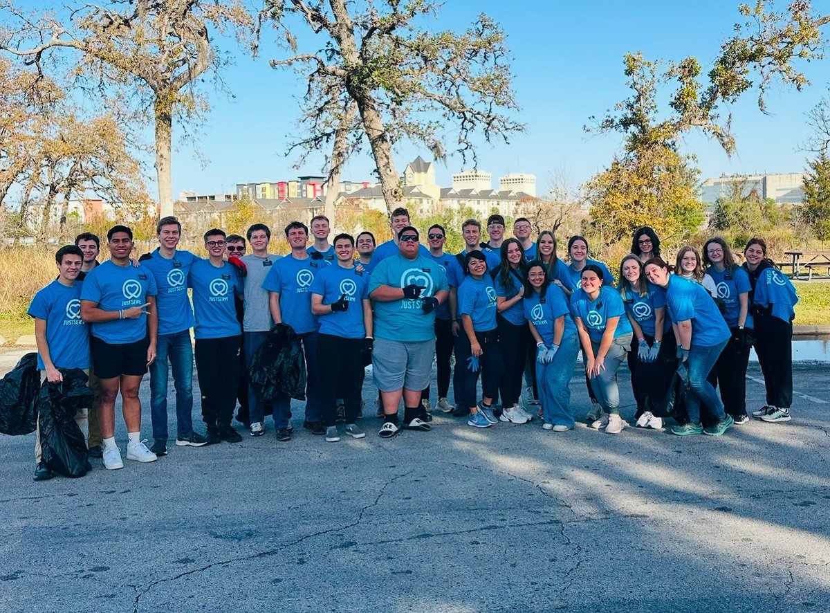 NewsPod's tweet image. MACGREGOR PARK CLEANUP - 280 POUNDS OF TRASH
Thank you to everyone who joined us for the MLK Day of Service at MacGregor Park this past Saturday! Together, we collected an incredible 280 lbs of trash  , making the bayou a cleaner and safer place for wildlife and birds.
