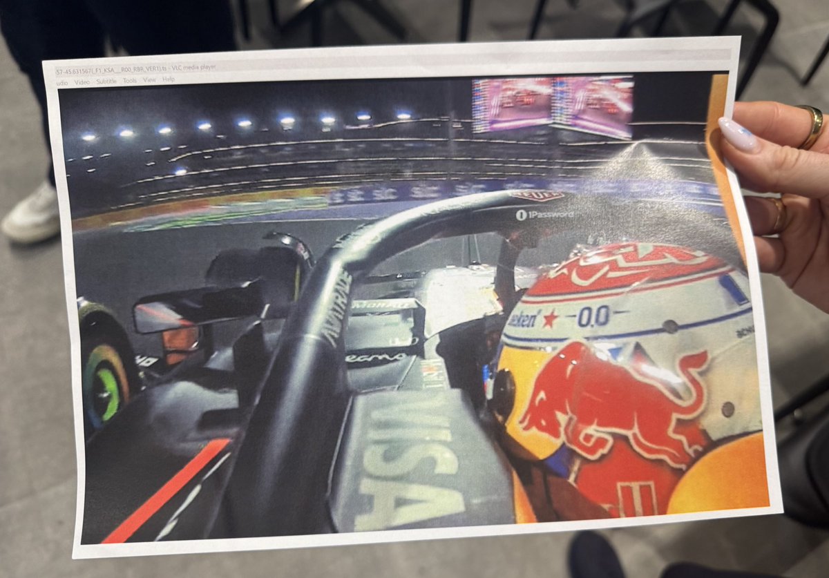 Chris Medland tweet media