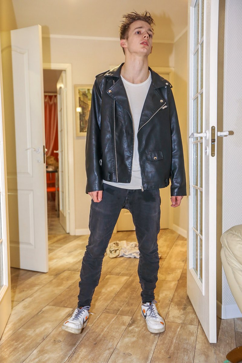 leathercz22's tweet photo. #maninleatherjacket #leather #leatherman #leatherjacket #leathergayboy #leatherwet #leathergay #leatherguy #leatherboy #leatherfetishboy #leatherwetgay #leatherfetish #wetleatherjacket #wetleather #gaywetfetish #gayleather #gayleatherfetish #gayfetishwear #gaywetleather #gaywet https://t.co/MIGjk8eEvY