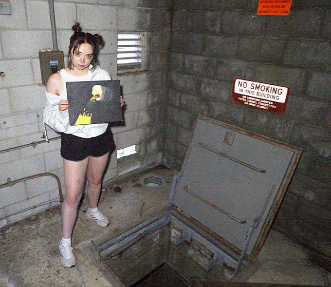 Watch Molly Moon 🌙's leaked NSFW photo on TwXstars