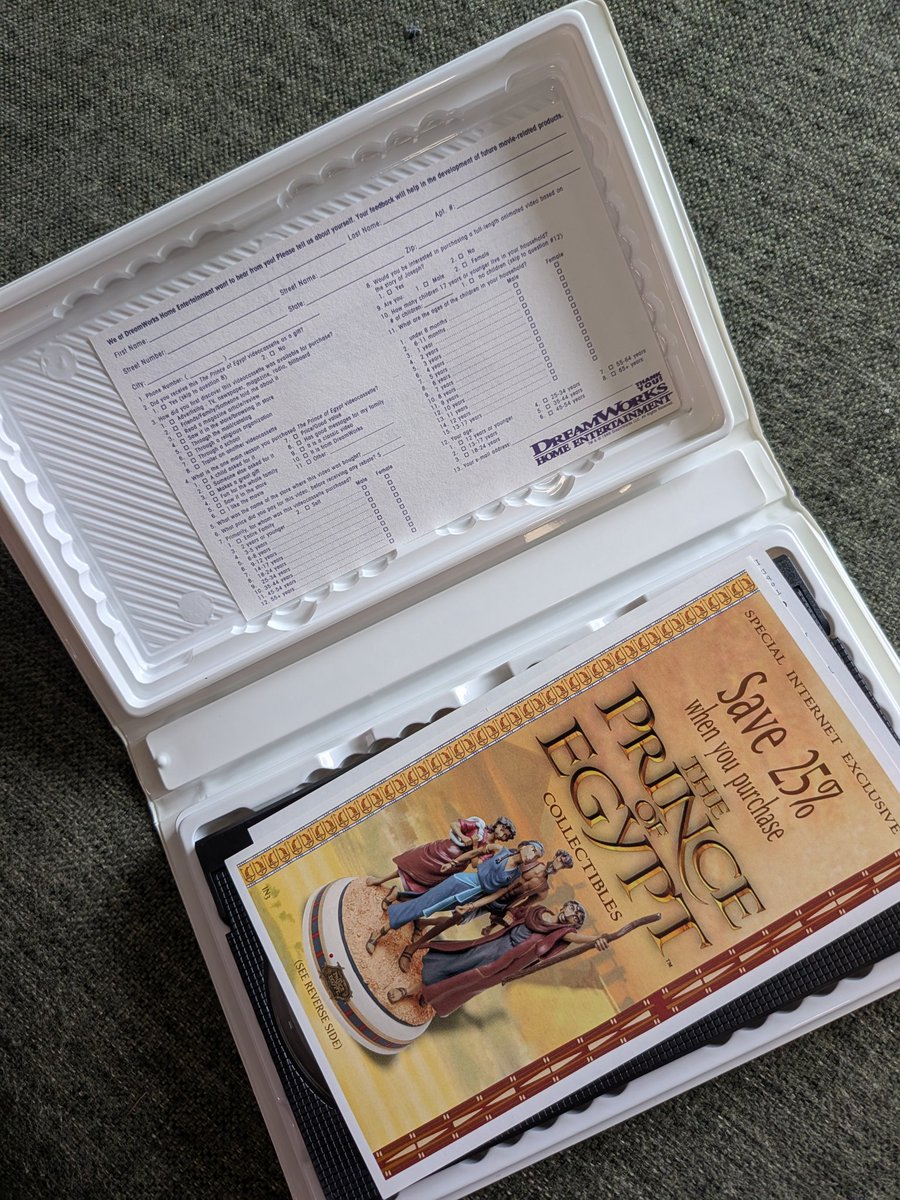 TheTriscuit's tweet photo. So @Dreamworks I know I'm a little late but... Any chance I can get a camel? https://t.co/YSFDAp2l9k