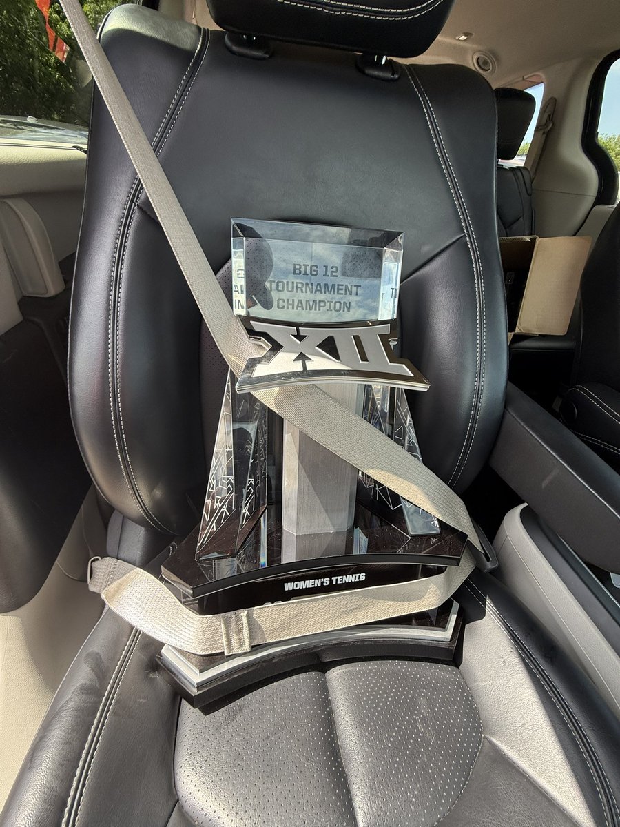Picked up an extra passenger on the way back to Lubbock.