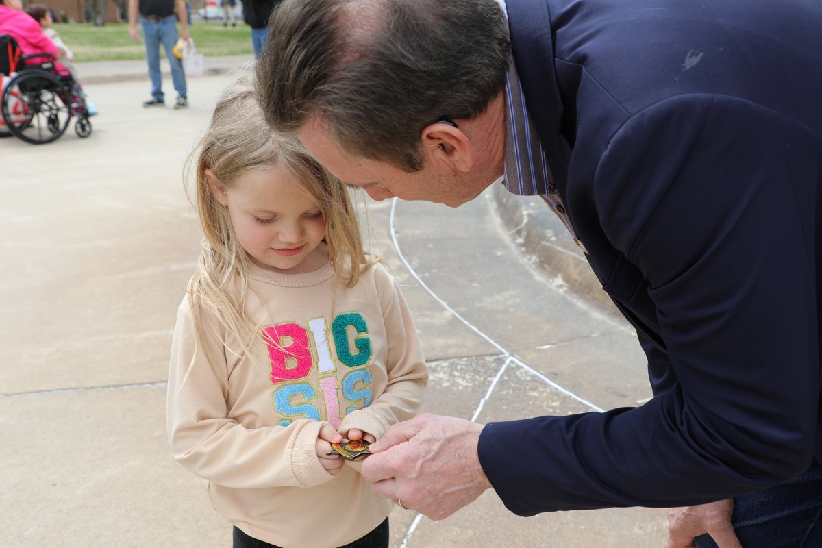 GovLarryRhoden's tweet photo. He is Risen!

Sandy and I celebrated Easter with the annual Easter Egg Hunt at the Governor’s Residence. It was a flurry of activity! Everyone had a great time — thanks to the Pierre Elks Lodge for helping make it happen. https://t.co/Qfkg2SkMMQ