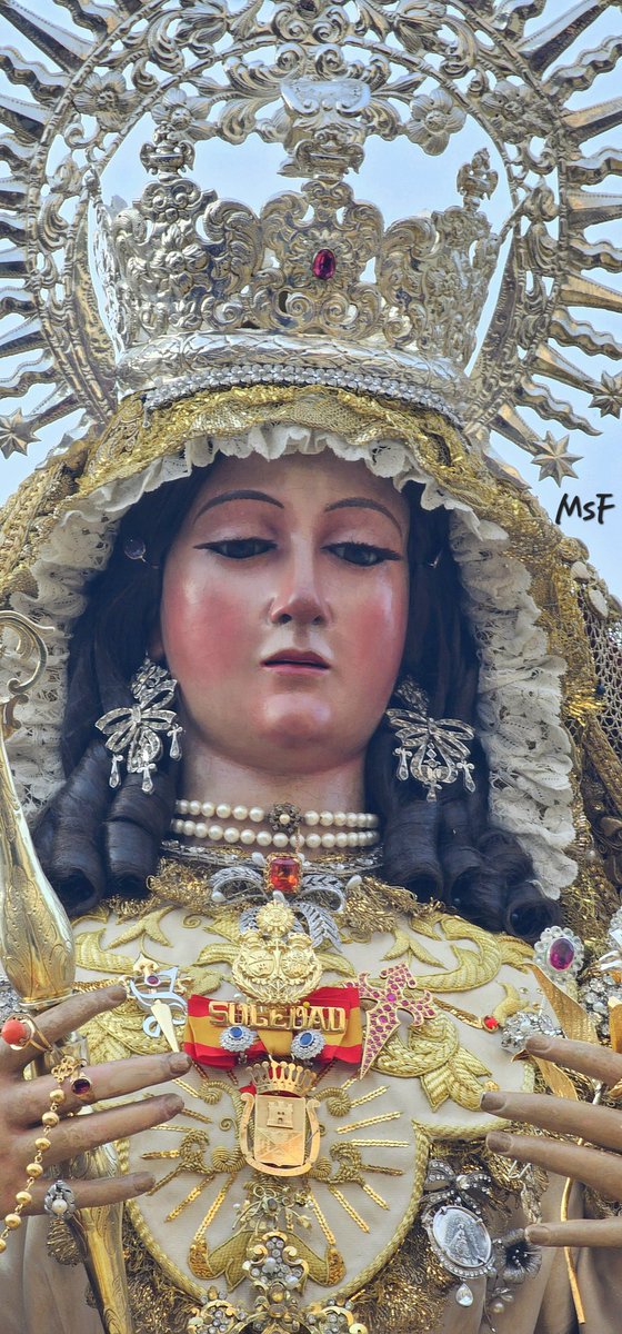 🇦🇹La reina de Castilleja🇦🇹 <a href="/HdadSantiago/">Hdad. de Santiago 🇦🇹</a> 
📸:<a href="/trianaalcompas/">AlcompásDelPuente</a>