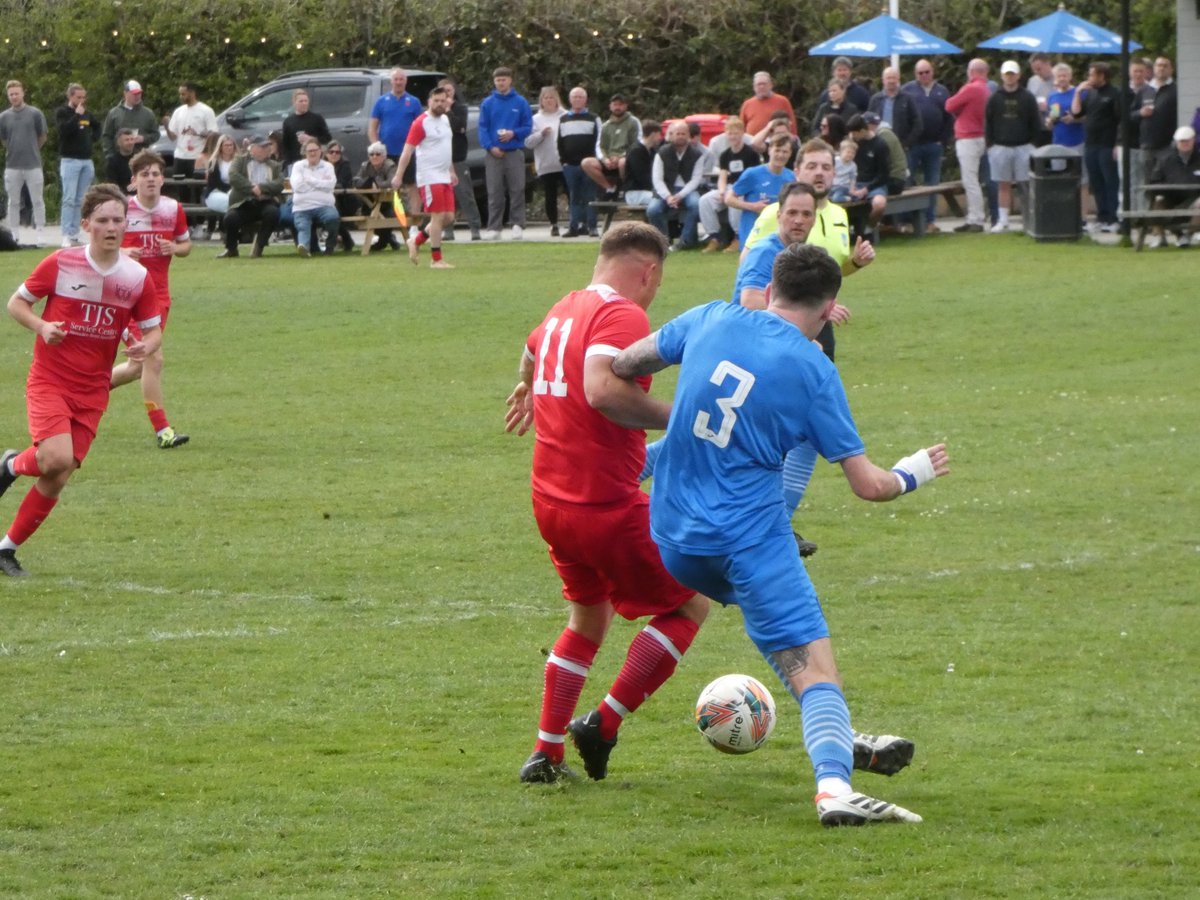 ๐ช๐บ ๐ต๐ธ West Country Football ๐ณ๏ธโ๐ ๐ฌ๐ฑ (@westcountryfb) on Twitter photo - FOUR FROM THE MATCH -
The first pictures from yesterday's game between <a href="/TisburyF/">Tisbury United FC</a> and <a href="/CobhamSportFC/">Cobham Sports FC</a> Reserves.
#NonLeague #nonleaguefootball #groundhopping - FOUR FROM THE MATCH -
The first pictures from yesterday's game between <a href="/TisburyF/">Tisbury United FC</a> and <a href="/CobhamSportFC/">Cobham Sports FC</a> Reserves.
#NonLeague #nonleaguefootball #groundhopping