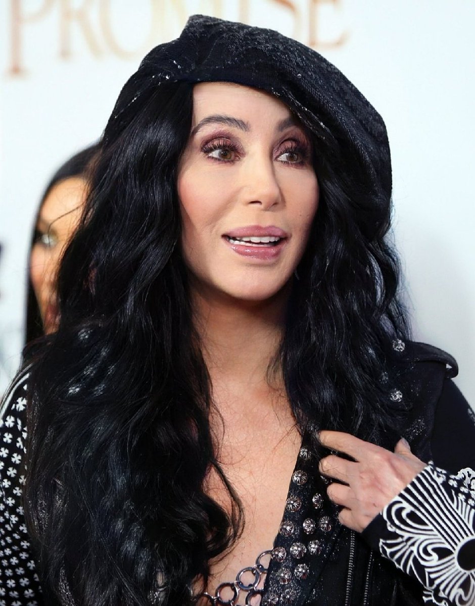 Cher 💫Inspiration 💗👑💗 EVA #cher #chercrew 🐥🐣 tweet media