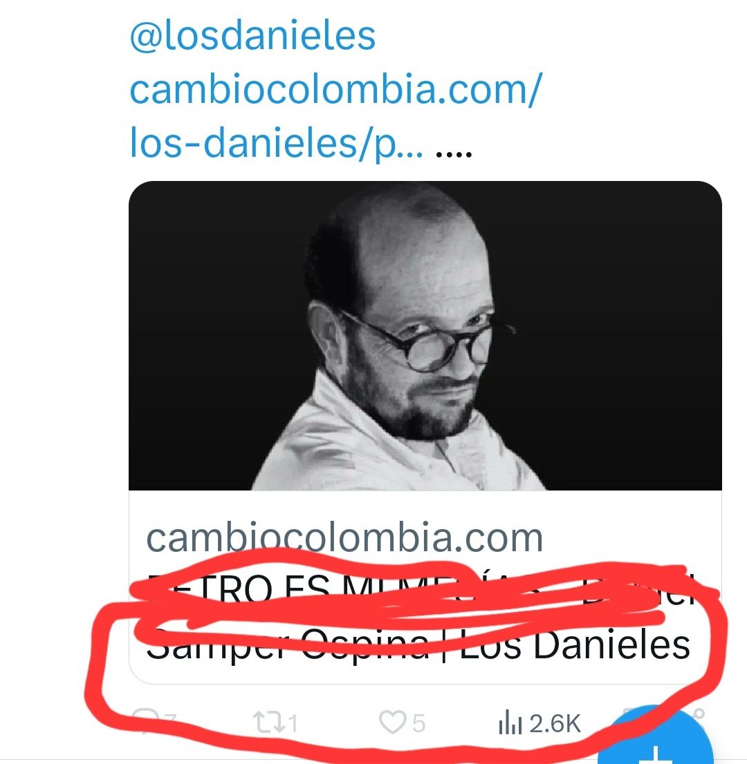 Mafalda_2020_'s tweet photo. ¡Qué éxito rotundo de Daniel Samper! Con 5 likes en su columna, está llevando a @estoescambio directo al estrellato… del fango. 
Petro es su mesías, pero este mesías del periodismo solo sabe hundir Los Danieles. Esto es cambio va en picada.⤵️ https://t.co/Ls9UMMAH3a
