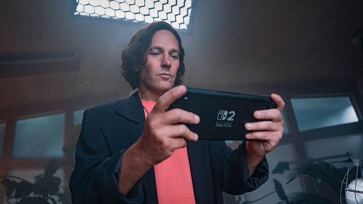 IGN's tweet image. Nintendo has tapped actor Paul Rudd to hype up the Nintendo Switch 2 in a brand new commercial that pays corny-yet-adorable homage to a beloved 90s commercial he did for the Super Nintendo. bit.ly/3Y6H7iR