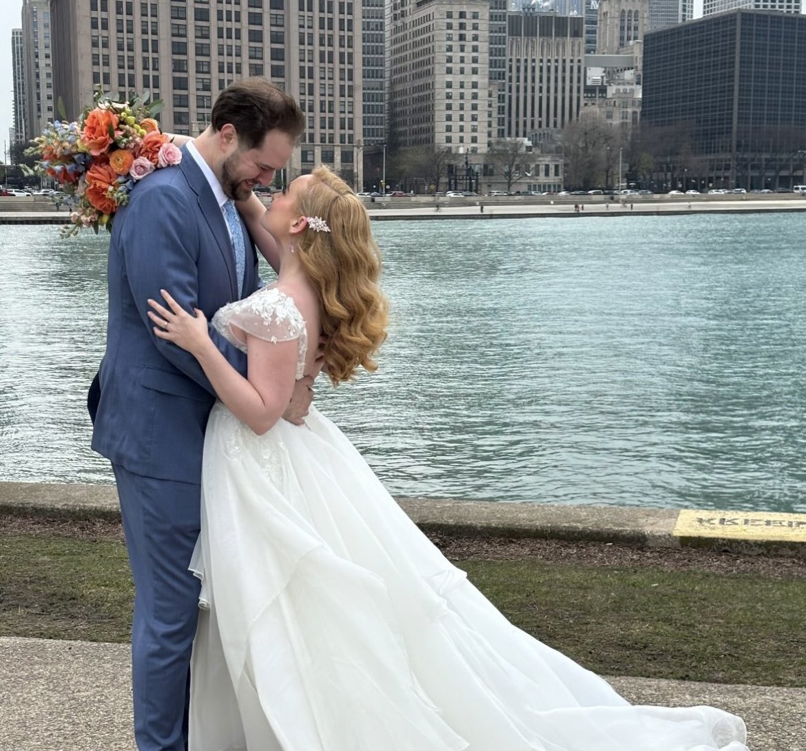 Lauren Grace Thompson tweet media