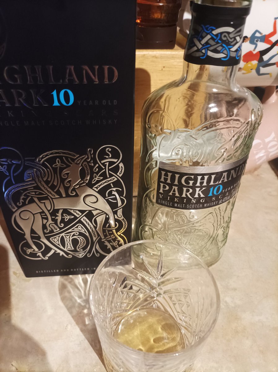 daveslate's tweet photo. I know it doesn't really count at this time of year but somehow finishing off my #HighlandPark seems appropriate for #clergymaltclub #ChristisRisen #MinisterisGoosed Happy Easter everyone! https://t.co/169pq5sasm