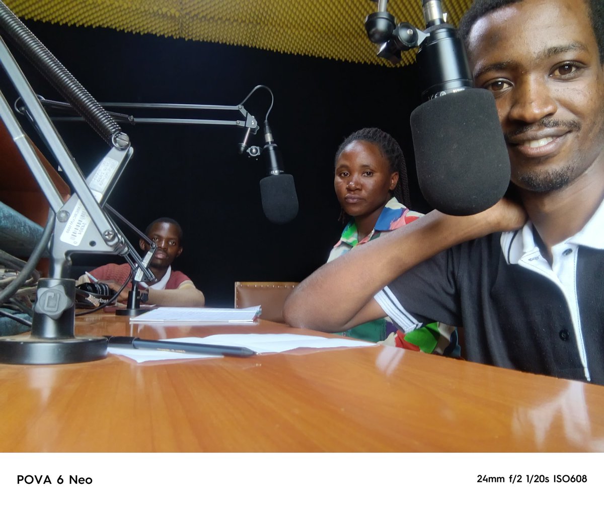 NamanyaJudith2's tweet image. As a coordinator of the BANG( Becoming A New Generation) club of Kabale University, I joined my comrades @NiwamanyaA34617 and Mandela on Revival Radio in sharing with young people on the topic &quot; The Need for values, morals and good character amongst young people&quot; 
#VMCs #BANGkab