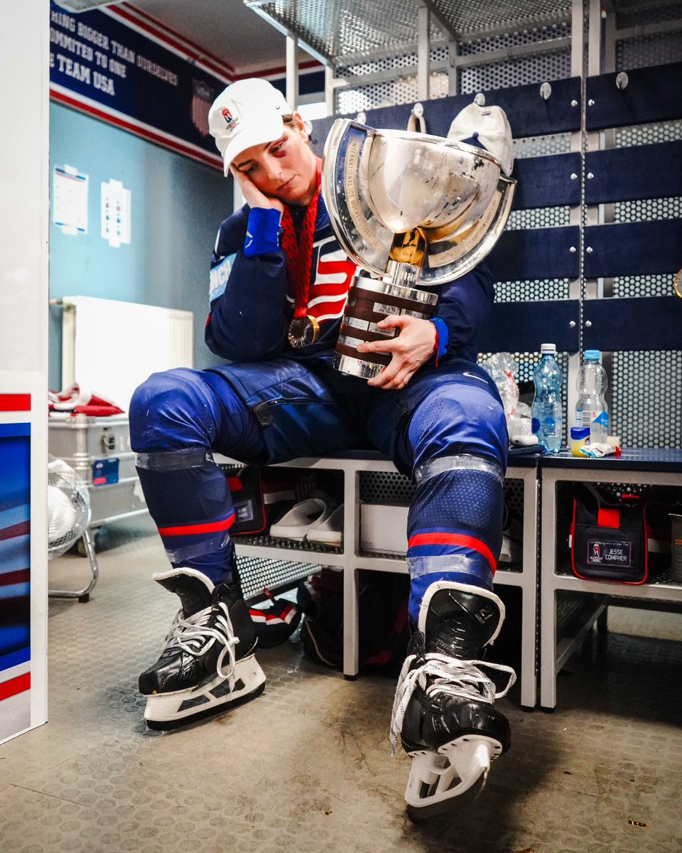 this may be the hardest photo of all time <a href="/usahockey/">USA Hockey</a>