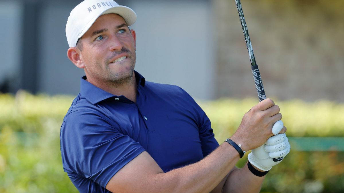 Still sidelined from surgery, Scott Stallings has a starting time in the Boston Marathon golfweek.usatoday.com/story/sports/g…