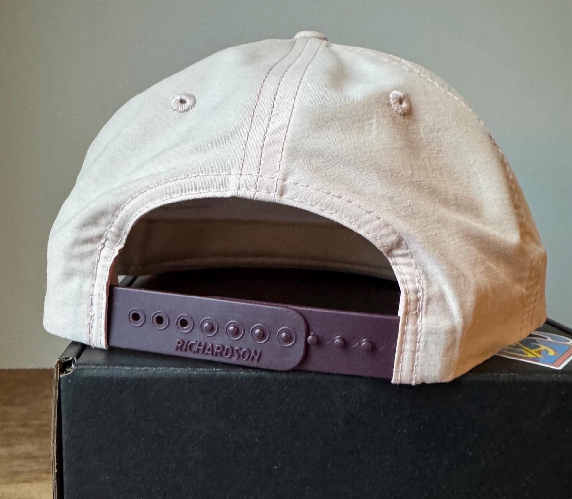 716Transplant's tweet image. 🚨merch g!ve@way🚨
 
Rope Cap

-See pics for details 
-Like &amp;amp; RT for a chance to win
-Random winner drawn Tue 22 Apr

⚠️Beware of scammers: I always announce winner in a RT &amp;amp; will never DM you 1st about giveaways