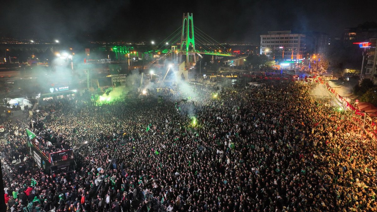 Anton Chigurh 89 tweet media