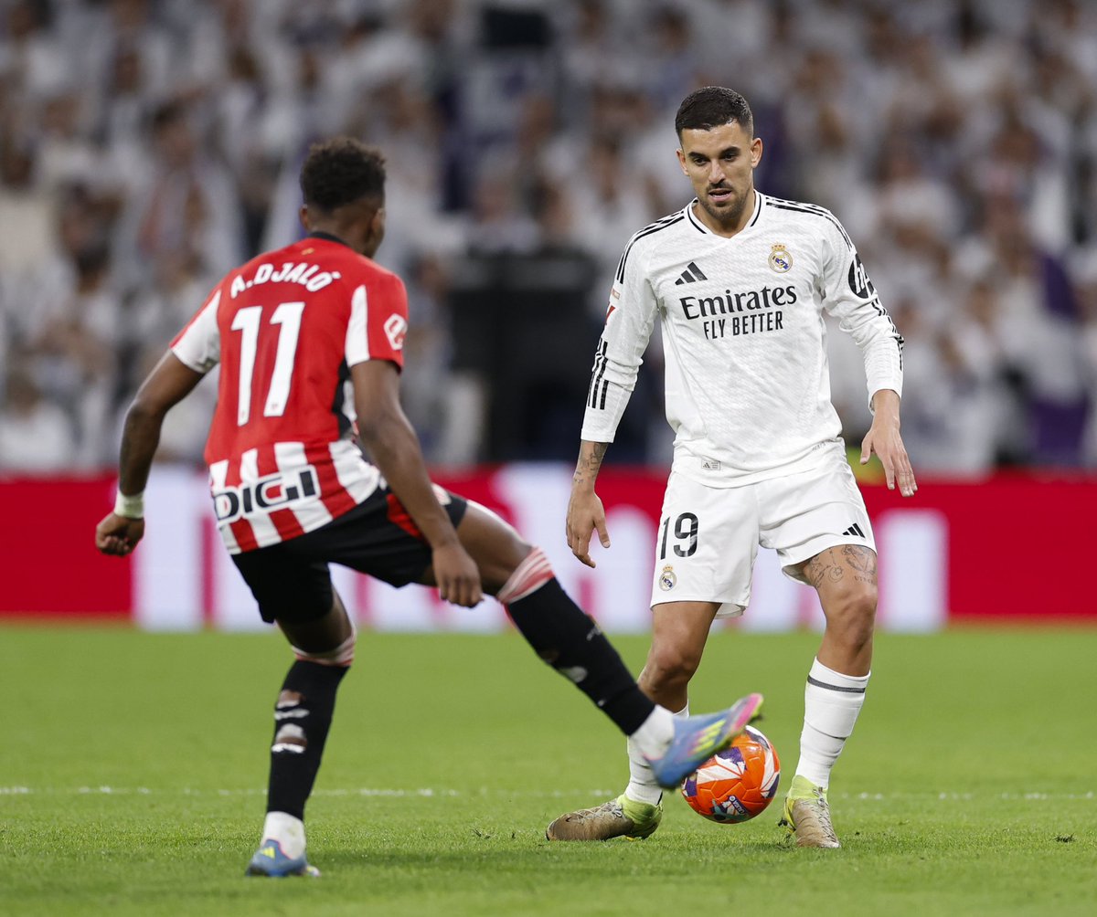 Feliz de jugar de inicio después de un largo tiempo y de volver a la victoria . Hasta el final 🤍⚽️🙏🏽