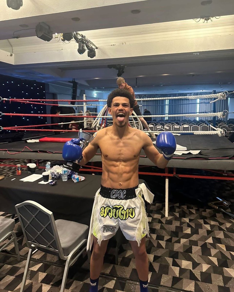 PipelineEnergyS's tweet image. Congratulations to the Pipeline Muay Thai warrior Cameron “C Doc” Doherty after today’s first round victory. 

Great to see PES on the front and our name and logo on the back of his shorts during his impressive win. #PES #PipelineEnergySolutions #MuayThai