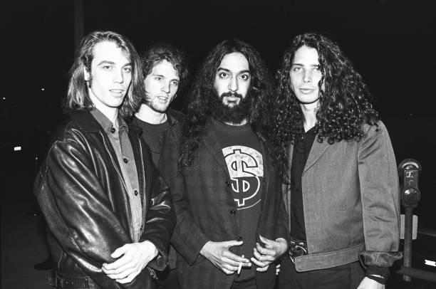 all90saltrock's tweet photo. Soundgarden https://t.co/UapKklphDN