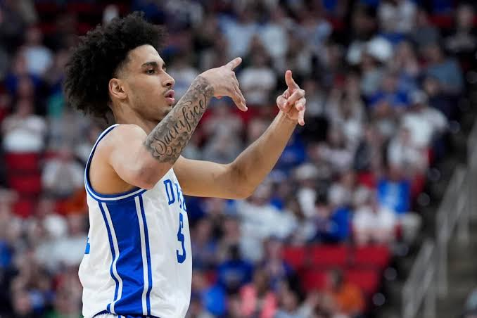 MarchMadnessHQ's tweet photo. Tyrese Proctor has officially entered the NBA draft. Which team would he thrive under the most? #CBB #NBA https://t.co/fi47xbhZFA
