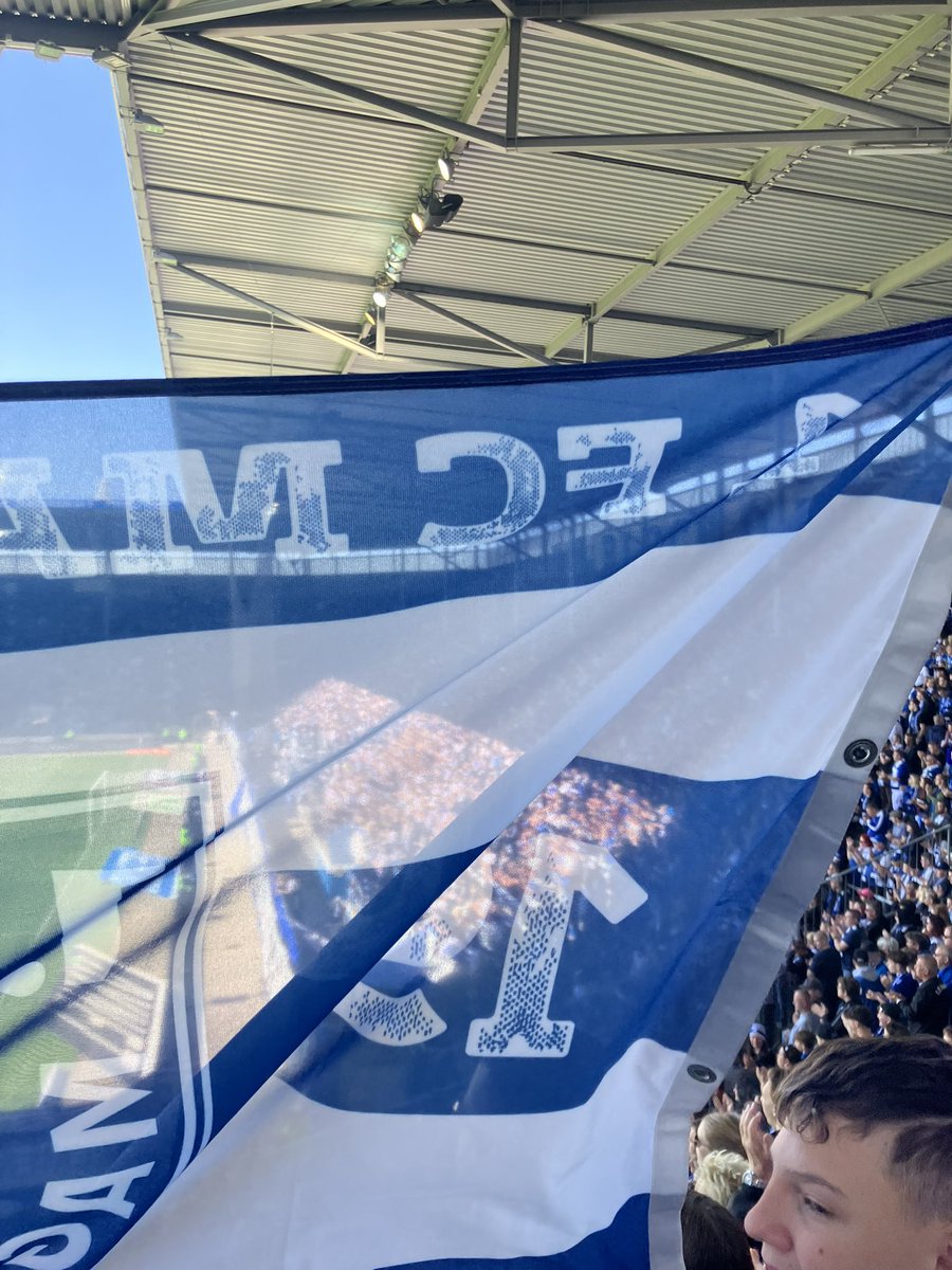 CoraLandshuter's tweet photo. #heimsieg #heimspiel #EINMALIMMER #FCMSSV ๐๐ค https://t.co/dwVxu7EUE7