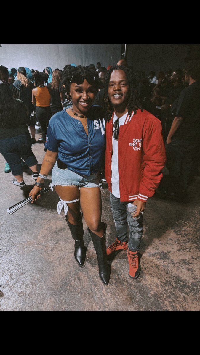 _HOCjimmybonez's tweet photo. S/O to these beautiful ladies. 🔥🖤🤞🏾
#Apollo25 https://t.co/NQvqvERcWK