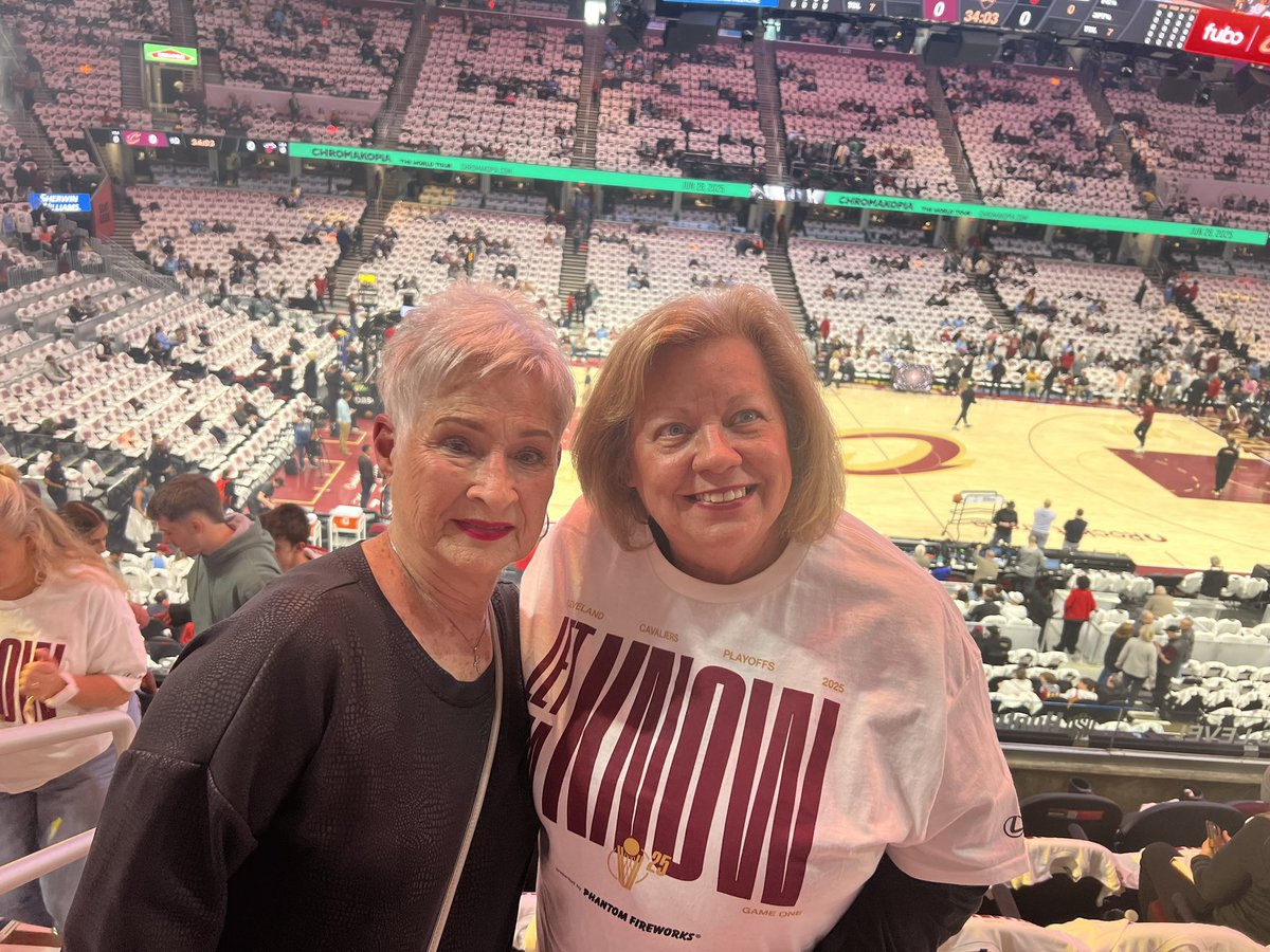 ColleenMarieW's tweet photo. First playoff game ever for these two #letemknow  Let’s go Cavs!! https://t.co/FFfQKgnBXi