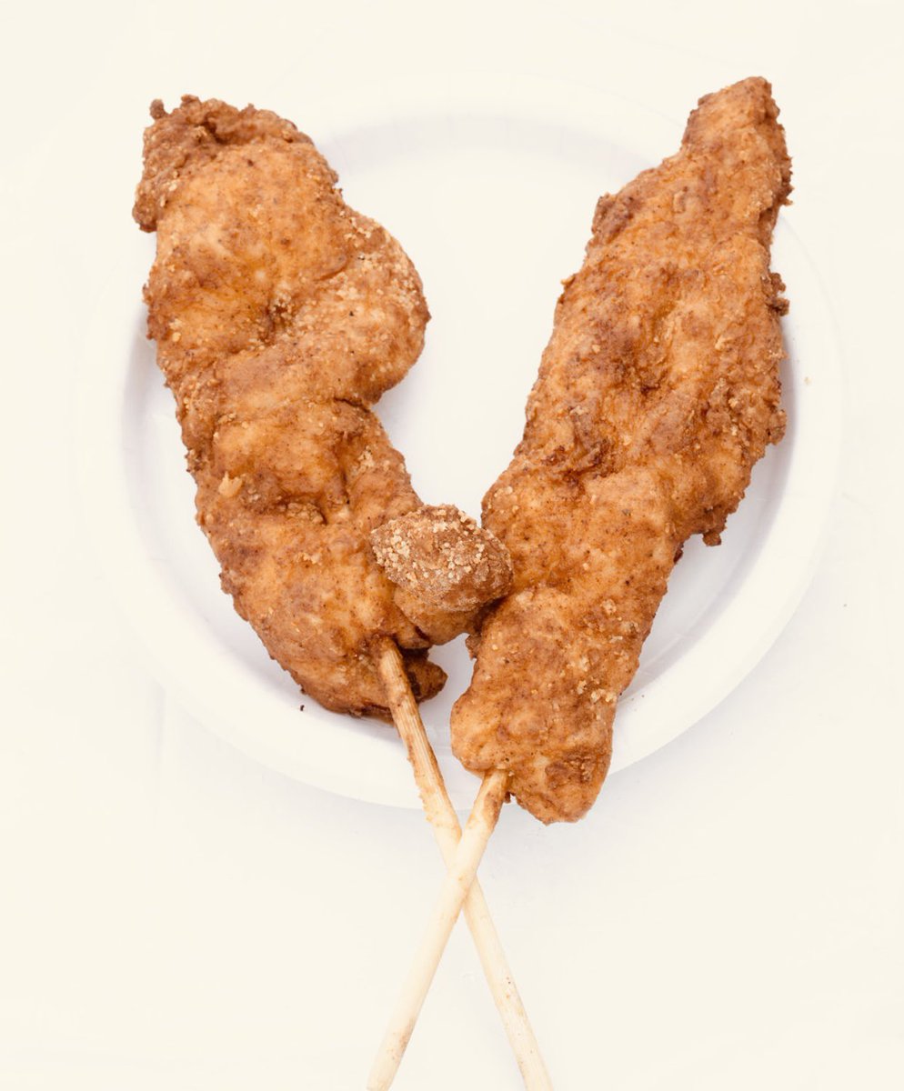 Lemonfactory's tweet photo. 🌟🎡 Fair Food on Wheels! 🍋🍗🌭 🎡🌟

                 📍📍Illiopolis, Illinois🔥🔥

               Date April 21 Monday from 4-7 or until we sell out

Craving that delicious fair food without waiting for the next carnival?
#FairFoodTruck @blairs lot illio https://t.co/K2EE3Tu38H