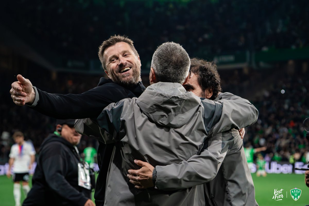 ASSEofficiel's tweet photo. Les Verts. 💚 https://t.co/JeCd6V3Qxz