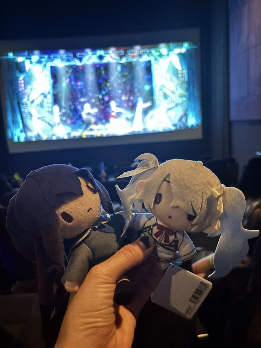 sandyghast's tweet image. YIPPIEEEEEEEEE