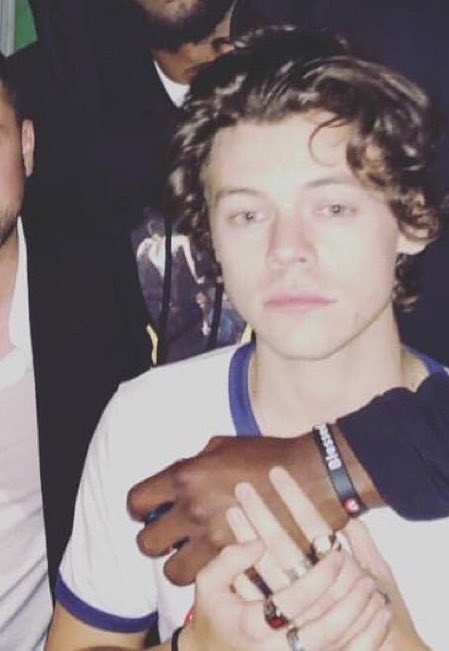 cannot verbalise what this photo does to me …………. like