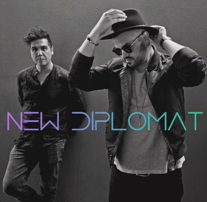 soundcheckspins's tweet image. Now Playing: &quot;Singular&quot; by #LOCALS @NewDiplomat

The latest from this local duo happening on your airwaves now

We love this band, and this song is an absolute BANGER!

#NP on @live105fm’s SOUNDCHECK with DJ @AaronAxelsen