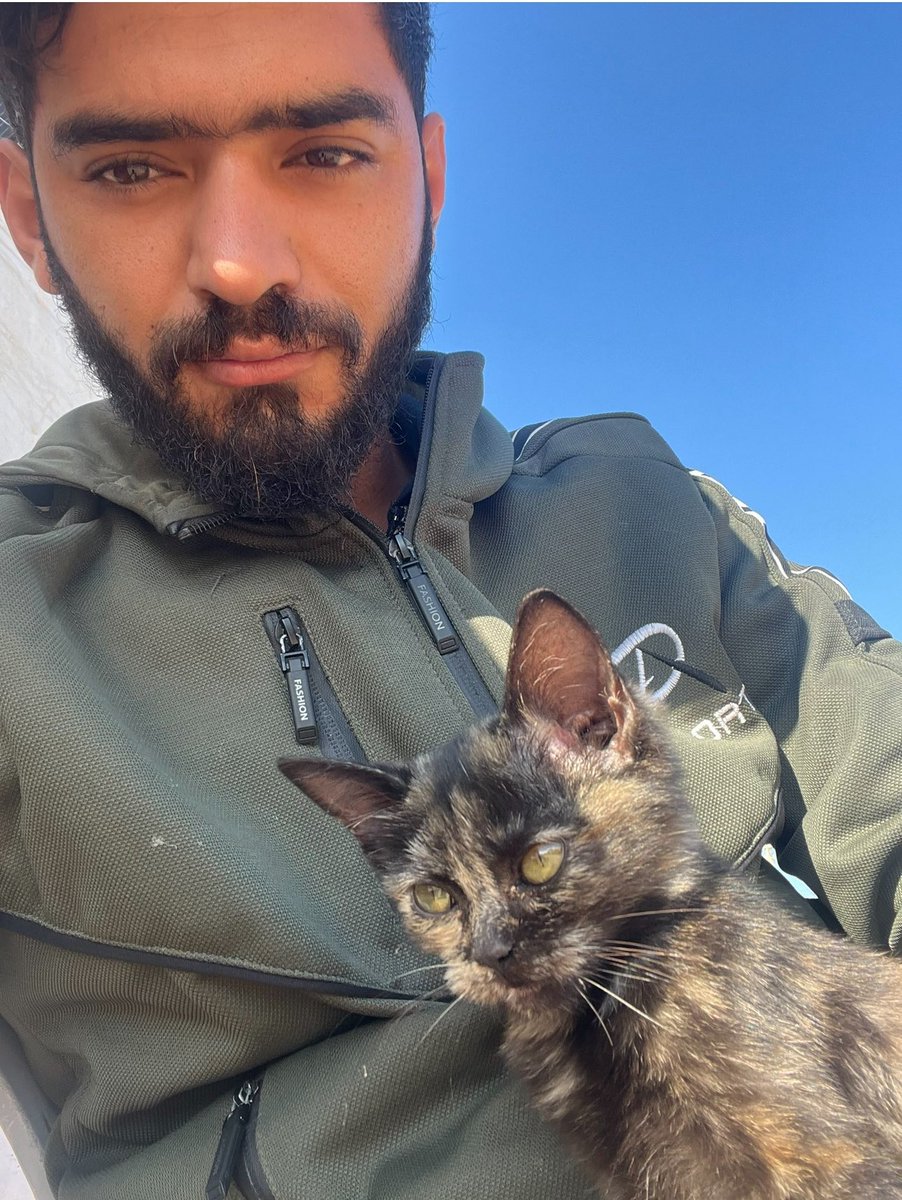 I like this picture of Abdallah 
This gentle soul who only wants 
to rescue fur babies 
He spends every minute caring 
for them
Pls continue to help this sweet
family who loves &amp;cares for 
every living thing
Thank you 
<a href="/RescueCare/">Salam animal care</a> 
gofund.me/22ca0e20
paypal.me/umaimamohamed