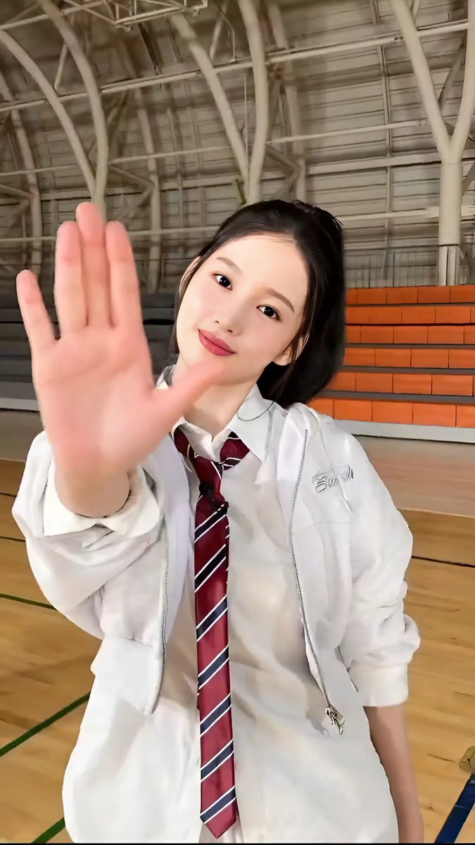 YEOWON. tweet media