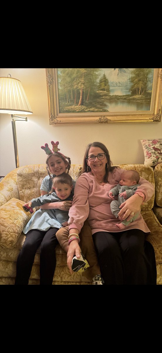 Kim Davis Isaac tweet media