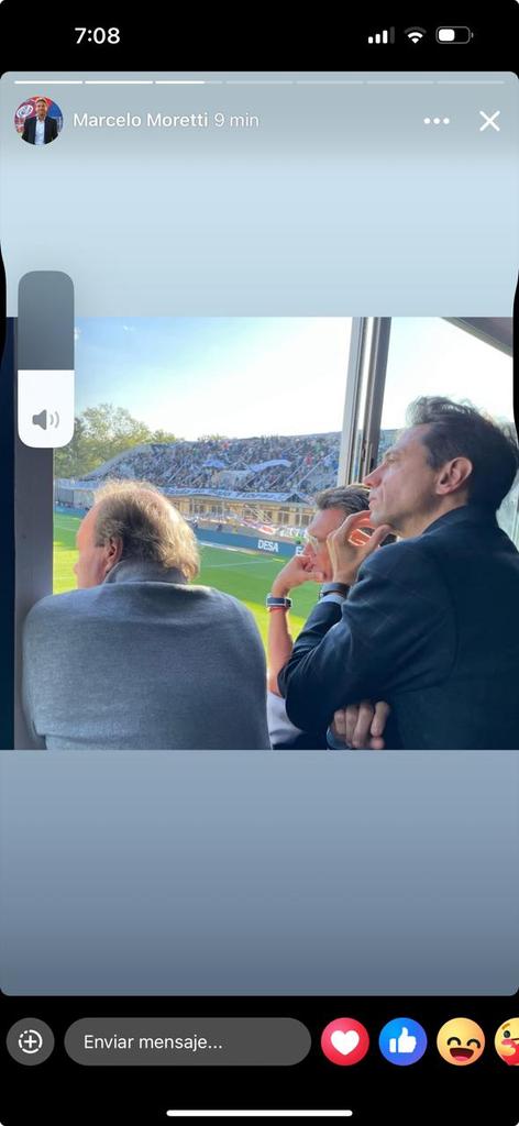 Ya clasificados entre los 4 primeros ,en Playoff ganando 3 partidos llegamos a la final y 2 pueden ser de local.
Podemos campeonar.
Todos juntos Podemos dice el
Presidente.
La relacion cercana con HMSM es muy importante.