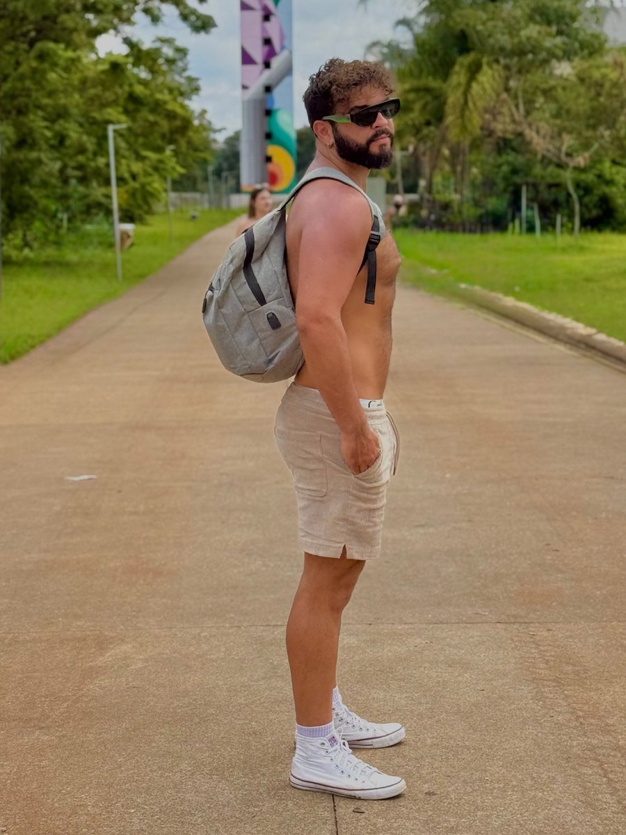 JV (@meninotrelloso) on Twitter photo 